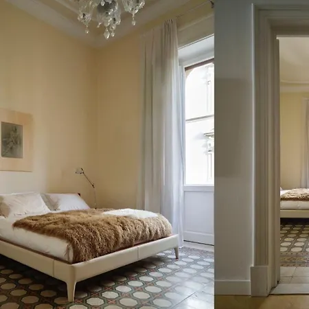 Lusso A Con Palestra Apartment *
